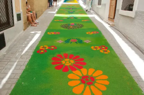FiestasTradiciones-CorpusAlfombras-Elche-de-la-Sierra101