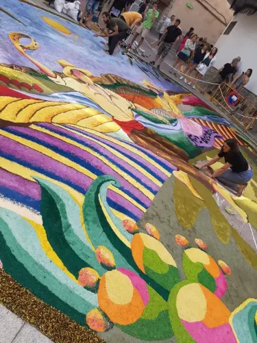 FiestasTradiciones-CorpusAlfombras-Elche-de-la-Sierra132