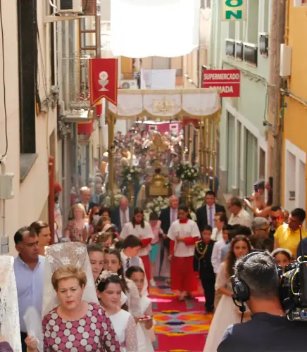 FiestasTradiciones-CorpusAlfombras-Elche-de-la-Sierra151