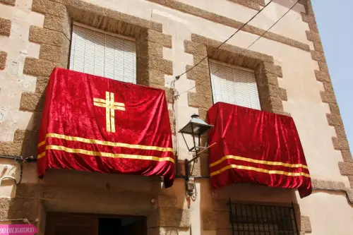 FiestasTradiciones-CorpusAlfombras-Elche-de-la-Sierra179