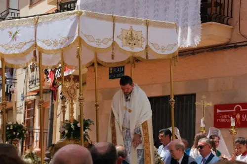 FiestasTradiciones-CorpusAlfombras-Elche-de-la-Sierra194