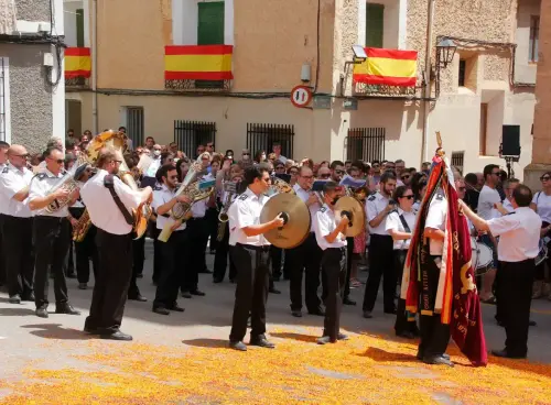 FiestasTradiciones-CorpusAlfombras-Elche-de-la-Sierra205