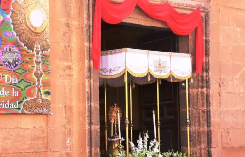 FiestasTradiciones-CorpusAlfombras-Elche-de-la-Sierra228