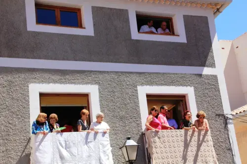 FiestasTradiciones-CorpusAlfombras-Elche-de-la-Sierra264