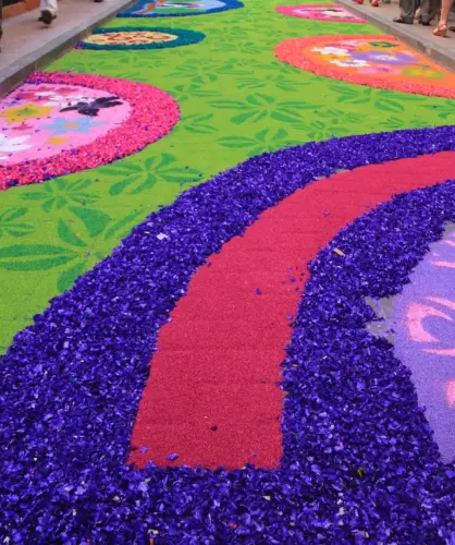 FiestasTradiciones-CorpusAlfombras-Elche-de-la-Sierra32