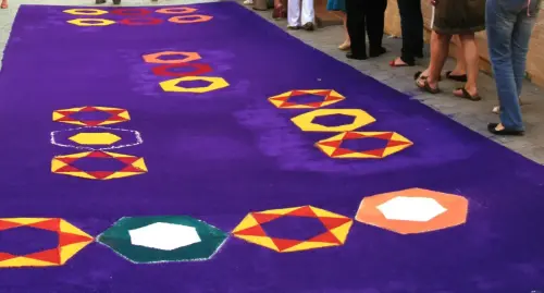FiestasTradiciones-CorpusAlfombras-Elche-de-la-Sierra51