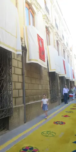 FiestasTradiciones-CorpusAlfombras-Hellin72