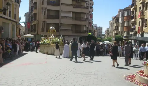 Procesion-Corpus-Hellin58