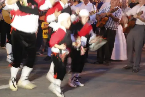 Danzantes-de-IssoHellin37