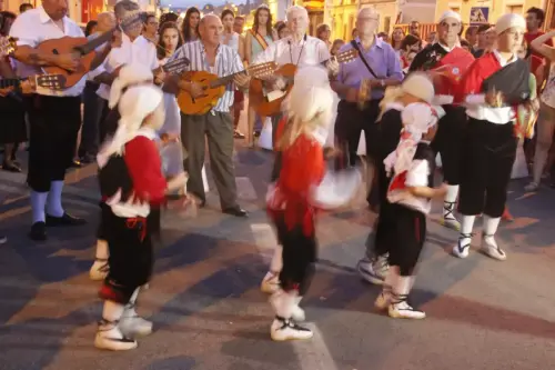 Danzantes-de-IssoHellin40