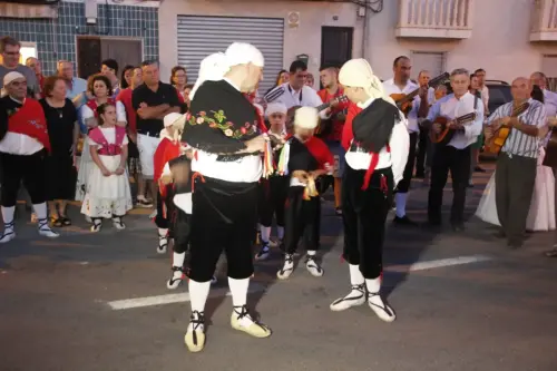 Danzantes-de-IssoHellin45