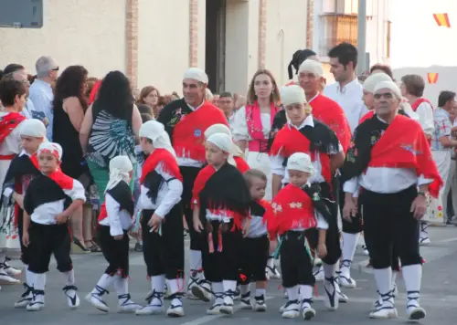 Danzantes-de-IssoHellin48