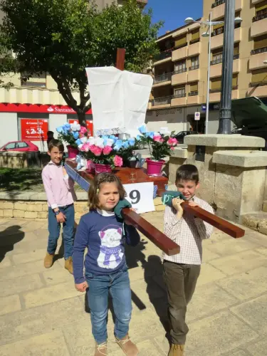 FiestasTradiciones-Dia-de-la-Cruz-Hellin4