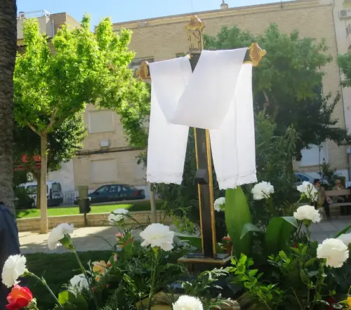 FiestasTradiciones-Dia-de-la-Cruz-Hellin6