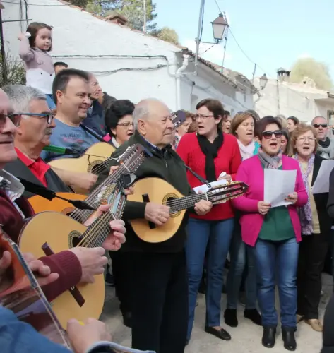 FiestasTradiciones-Dia-de-la-Cruz-Casa-la-NogueraRiopar25