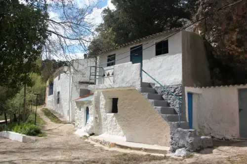 FiestasTradiciones-Dia-de-la-Cruz-Casa-la-NogueraRiopar3