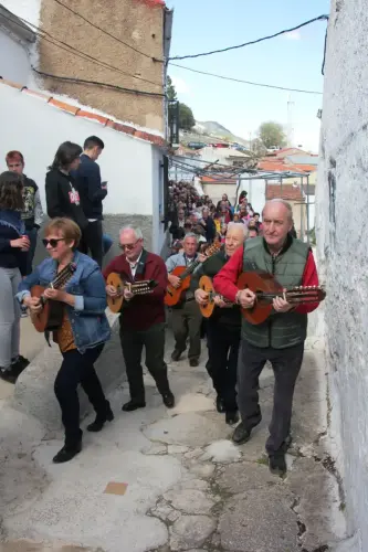 FiestasTradiciones-Dia-de-la-Cruz-Casa-la-NogueraRiopar33