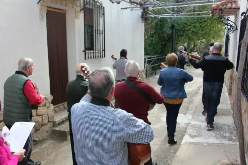 FiestasTradiciones-Dia-de-la-Cruz-Casa-la-NogueraRiopar42