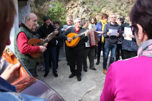 FiestasTradiciones-Dia-de-la-Cruz-Casa-la-NogueraRiopar61