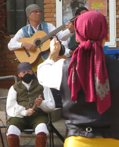FiestasTradiciones-Mayos-a-la-Virgen-y-a-las-Mozas-El-Salobral-Albacete101