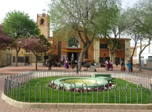 FiestasTradiciones-Mayos-a-la-Virgen-y-a-las-Mozas-El-Salobral-Albacete2