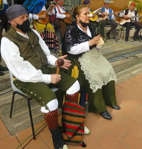 FiestasTradiciones-Mayos-a-la-Virgen-y-a-las-Mozas-El-Salobral-Albacete20