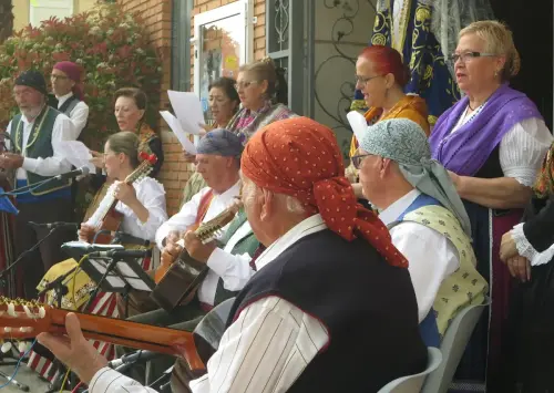 FiestasTradiciones-Mayos-a-la-Virgen-y-a-las-Mozas-El-Salobral-Albacete42