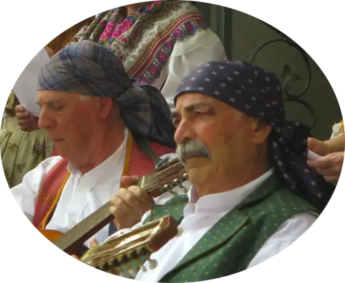 FiestasTradiciones-Mayos-a-la-Virgen-y-a-las-Mozas-El-Salobral-Albacete47