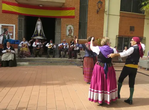 FiestasTradiciones-Mayos-a-la-Virgen-y-a-las-Mozas-El-Salobral-Albacete59