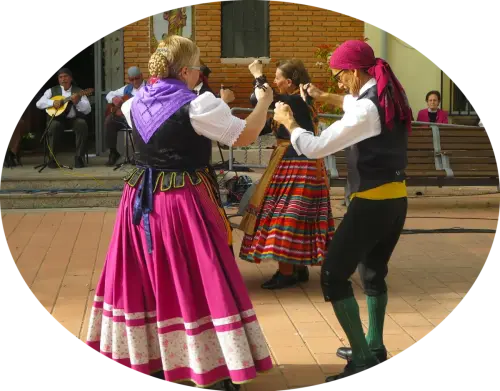 FiestasTradiciones-Mayos-a-la-Virgen-y-a-las-Mozas-El-Salobral-Albacete64