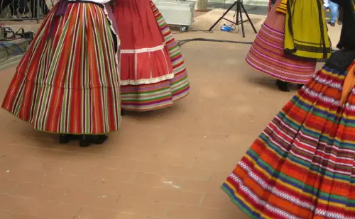 FiestasTradiciones-Mayos-a-la-Virgen-y-a-las-Mozas-El-Salobral-Albacete85