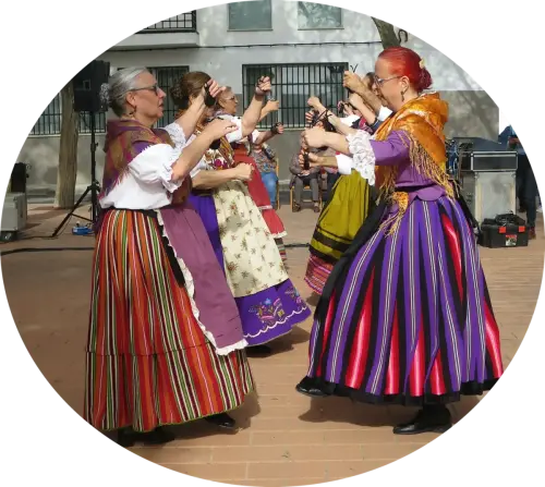 FiestasTradiciones-Mayos-a-la-Virgen-y-a-las-Mozas-El-Salobral-Albacete89