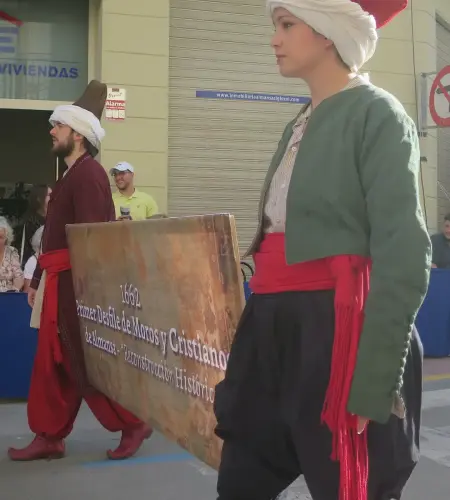 FiestasTradiciones-MorCrist.-Almansa21