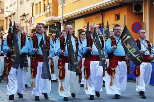 Almansa-Moros-y-cristianos11