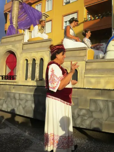 FiestasTradiciones-MorCrist.-Caudete