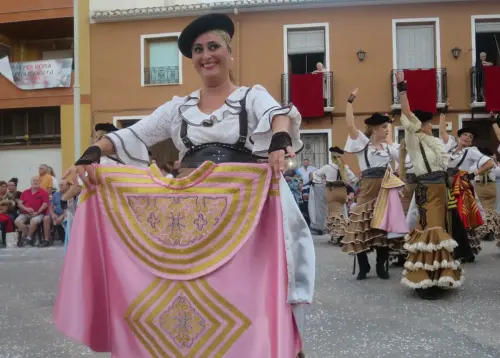 FiestasTradiciones-MorCrist.-Caudete95