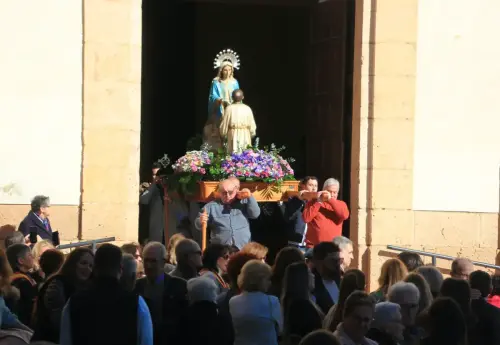 San Ildefonso y Virgen de la Paz - Albatana