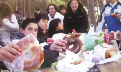 FIEST.TRAD.065-La-Mona