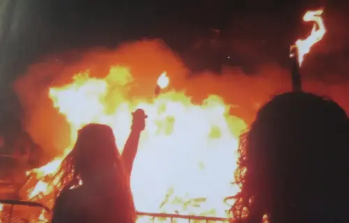 FIEST.TRAD.094a-El-fuego-Luminarias