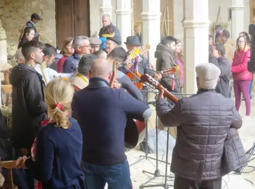 FIEST.TRAD.110c-Cuadrillas