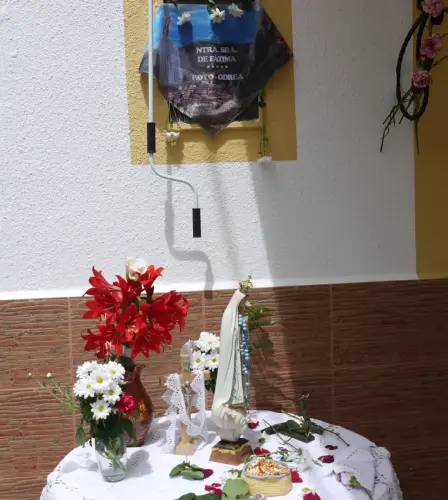 FIEST.TRAD.198-Corpus-Christi-AltaresRoyo-Odrea-Ayna