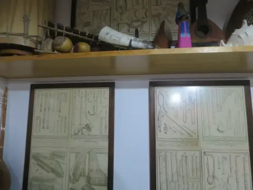 Baglama-turco-y-laminas-del-tratado-Praetorius1612