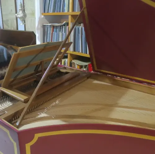 Clavicembalo-aleman-de-Mietke-s.-XVIII