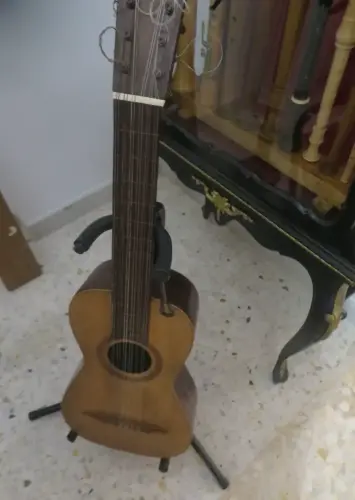 Guitarra-de-12-cuerdas-Gutierrez