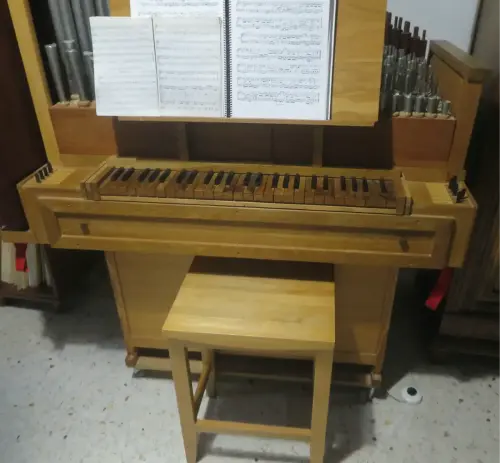 Organo-iberico-de-medio-registro-3