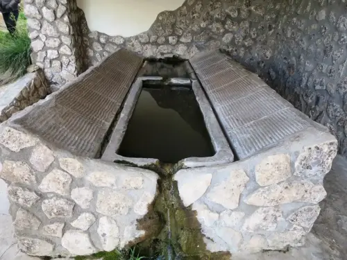 Lavaderos-La-Graya3-Yeste