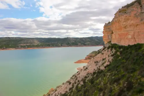 6-Campos-de-Hellin-Hellin10-Pantano-de-Camarillas