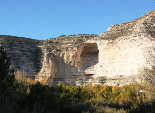 2.2-La-Manchuela-Alcala-del-Jucar07-Garaden