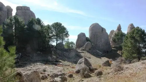 7.2-Sierra-de-Alcaraz-Villaverde-de-Guadalimar04-Los-Picarazos-Los-Frailes