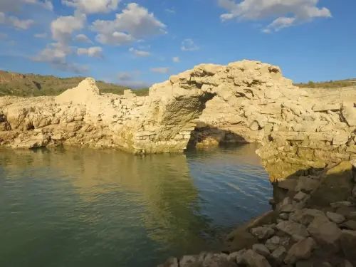 7.3-Sierra-de-Segura-Ferez06-El-Cenajo-en-La-Alcantarilla